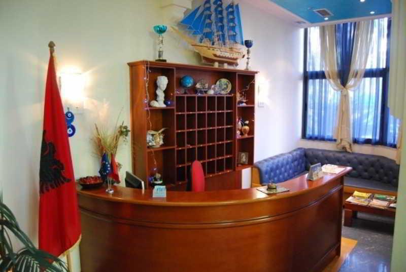 Hotel Bella Vista Shkallnur ภายนอก รูปภาพ