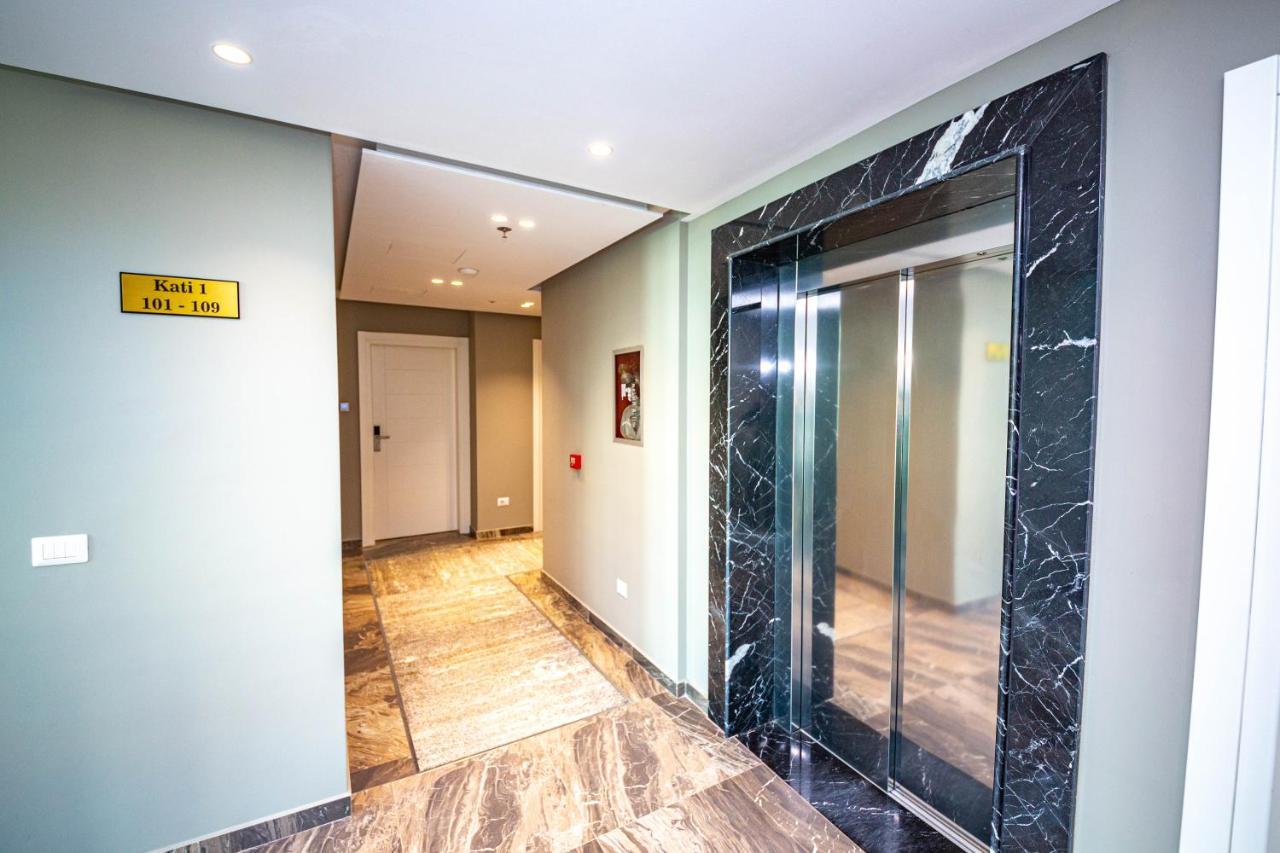 Hotel Bella Vista Shkallnur ภายนอก รูปภาพ